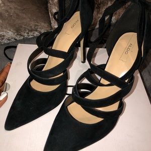 ALDO black suedeheels